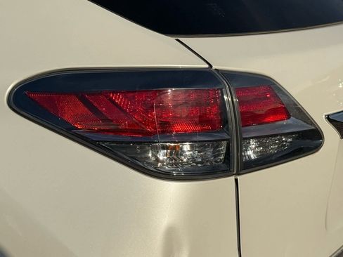 Used 2013 Lexus RX 450h FWD image 17