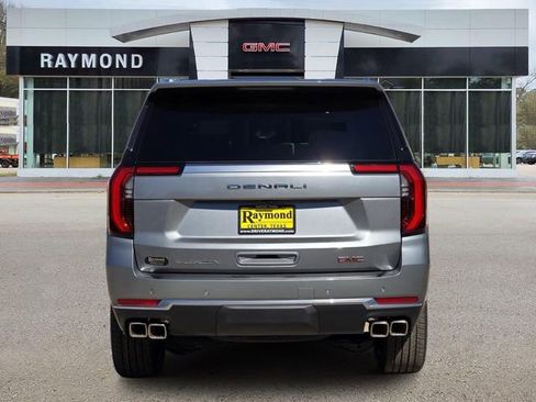 New 2026 GMC Yukon Denali w/ Denali Reserve Package image 4