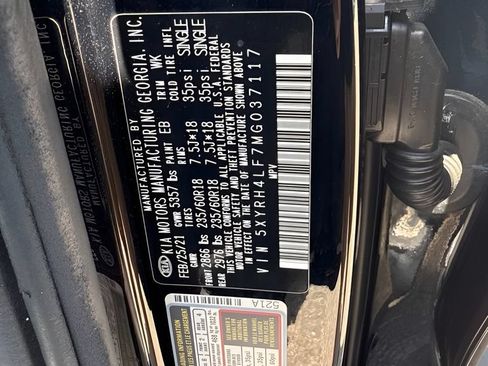 Used 2021 Kia Sorento EX FWD image 39