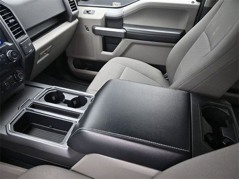 Used 2019 Ford F150 XLT w/ Equipment Group 302A Luxury image 18