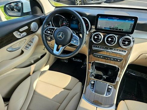 Certified 2020 Mercedes-Benz GLC 300 4MATIC image 29