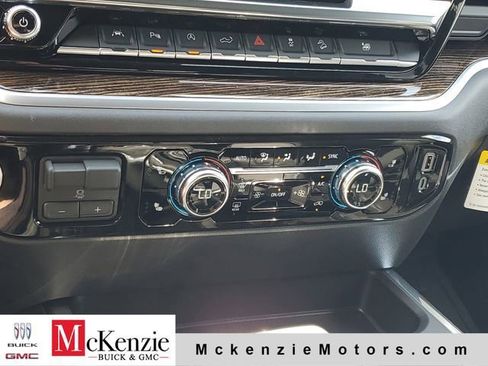 New 2026 GMC Sierra 1500 Elevation w/ Elevation Premium Package AWD/4WD image 17