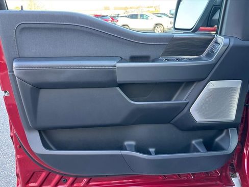 Used 2024 Ford F150 Lariat w/ Equipment Group 502A High image 8