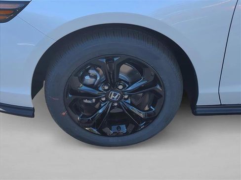 New 2025 Honda Accord SE image 10