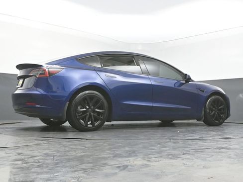 Used 2023 Tesla Model 3 Standard Range image 44