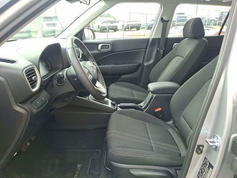 Certified 2026 Hyundai Venue SEL FWD image 13