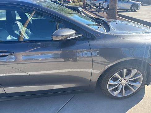 Used 2015 Chrysler 200 S image 2