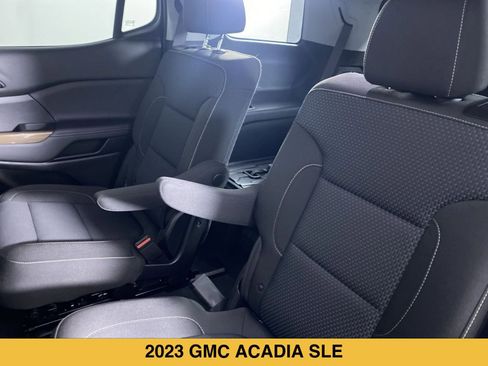 Certified 2023 GMC Acadia SLE w/ Driver Convenience Package FWD image 15