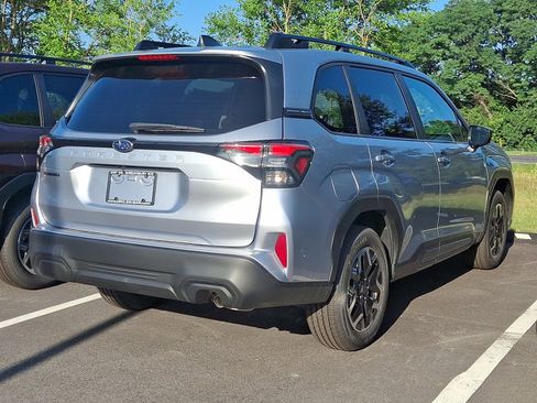 New 2026 Subaru Forester Premium AWD/4WD image 4