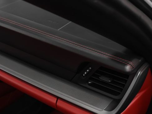 Certified 2022 Porsche 911 Carrera 4S AWD/4WD image 28