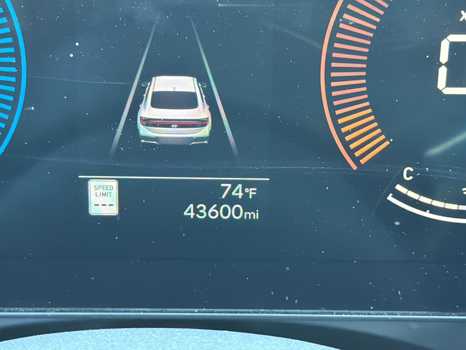 Used 2025 Hyundai Sonata SEL FWD image 24