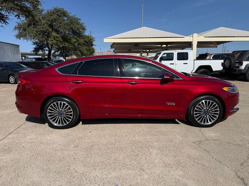 Used 2018 Ford Fusion Energi Platinum FWD image 8