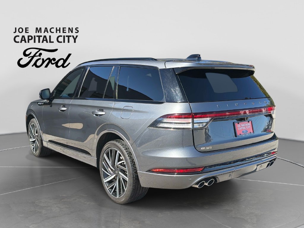 Used 2025 Lincoln Aviator Black Label w/ Jet Appearance Package AWD/4WD image 7