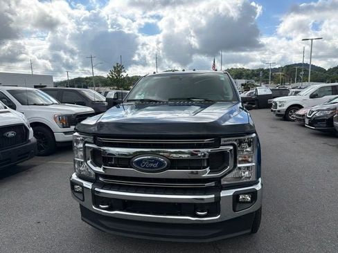 Used 2022 Ford F350 XLT w/ XLT Premium Package AWD/4WD image 3