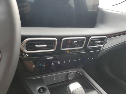 New 2026 Nissan Sentra SR w/ SR Premium Package image 25