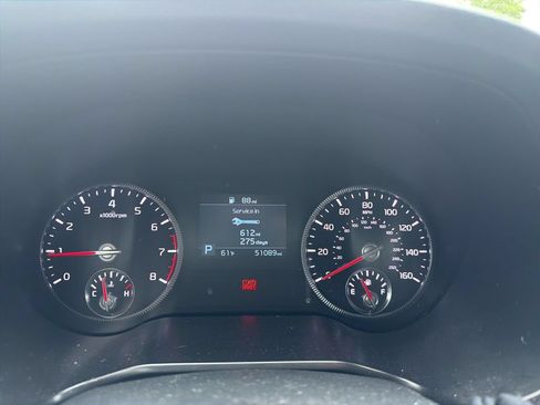 Certified 2022 Kia Telluride EX w/ EX Premium Package AWD/4WD image 9