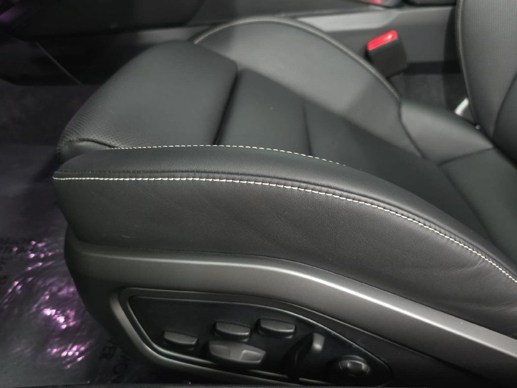 Certified 2024 Porsche 911 Carrera 4S AWD/4WD image 25