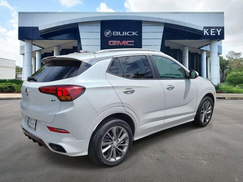 Certified 2022 Buick Encore GX Select w/ Experience Buick Package FWD image 4