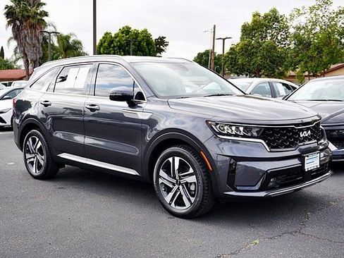 Used 2023 Kia Sorento EX AWD/4WD image 6