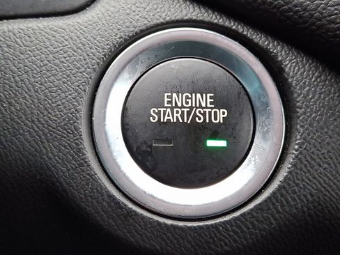 Certified 2022 Chevrolet Equinox LT image 22