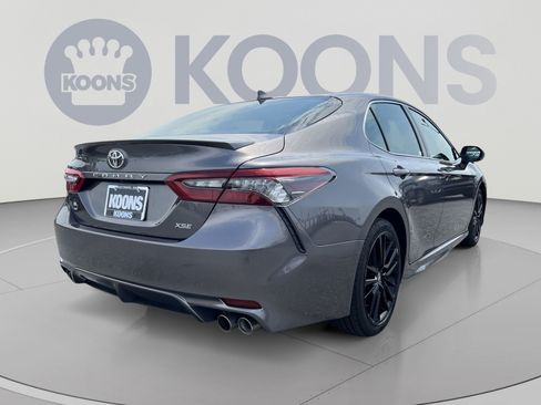 Used 2024 Toyota Camry XSE FWD image 7