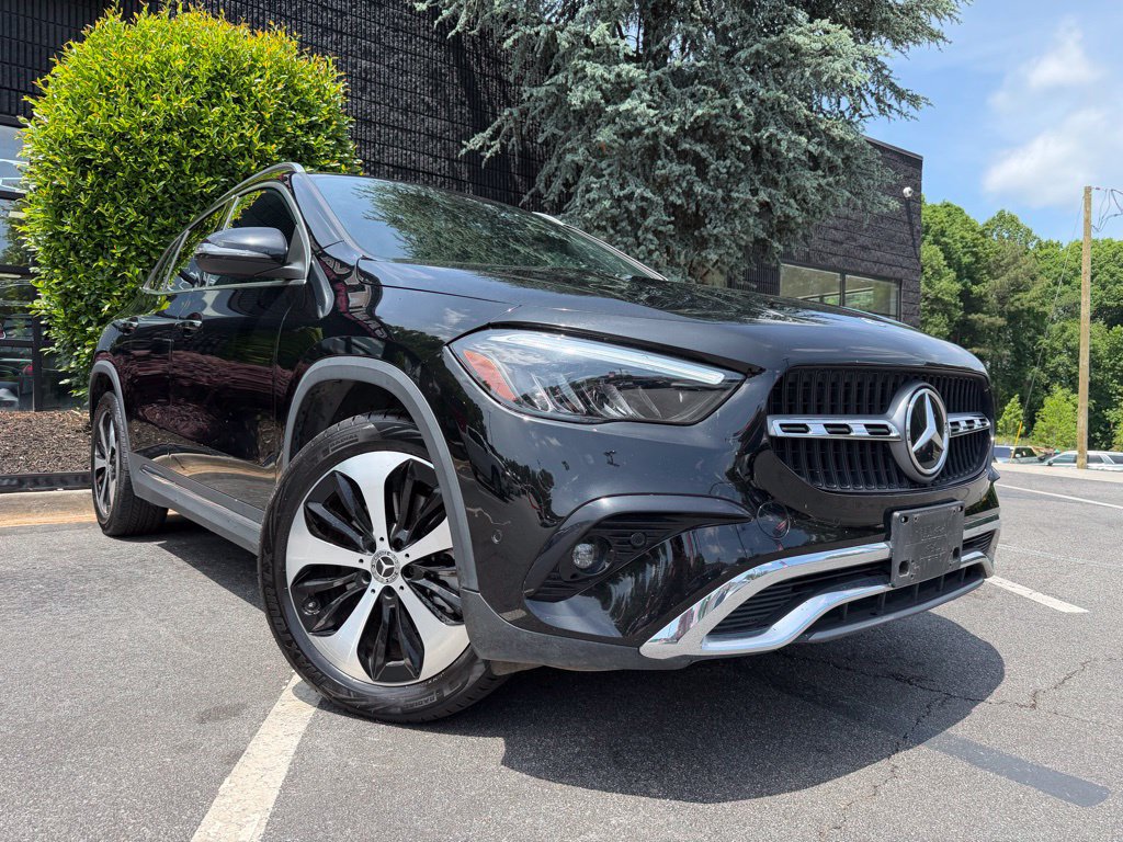 Used 2025 Mercedes-Benz GLA 250 4MATIC image 8