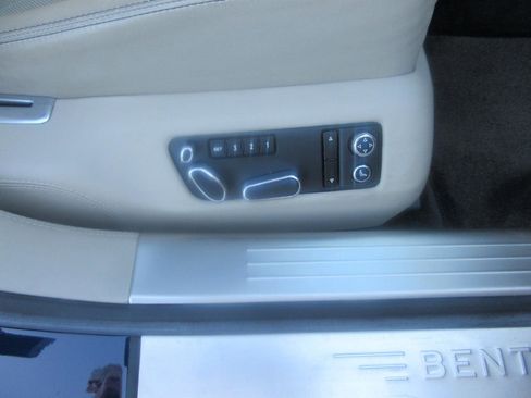 Used 2008 Bentley Flying Spur Flying Spur AWD/4WD image 26