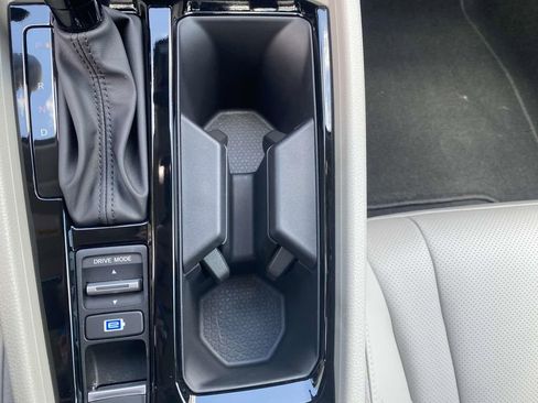 Used 2025 Honda Accord EX-L image 27