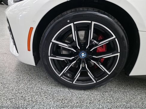 Used 2023 BMW i4 eDrive40 w/ M Sport Package RWD image 9