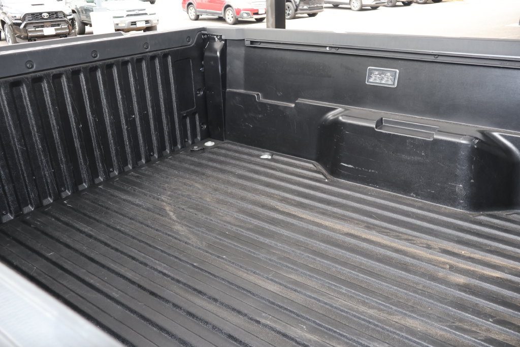 Certified 2025 Toyota Tacoma SR5 AWD/4WD image 57