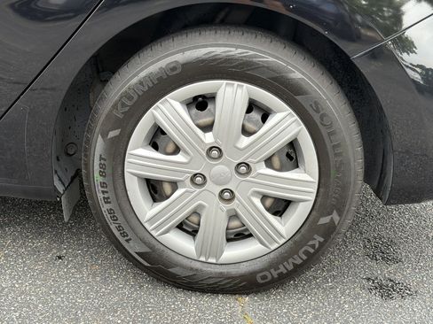 Used 2023 Kia Rio LX FWD image 27