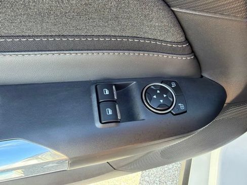 Certified 2025 Ford Mustang Coupe RWD image 22