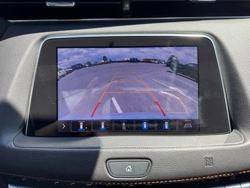 Used 2019 Cadillac XT4 Sport AWD/4WD image 33
