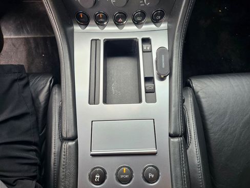 Used 2005 Aston Martin DB9 Coupe RWD image 15