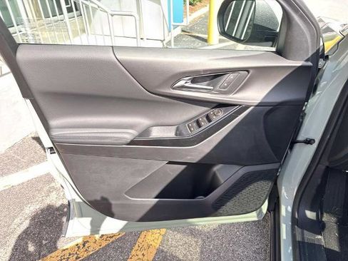 New 2026 Chevrolet Equinox LT image 13