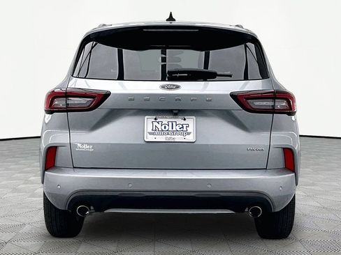 Used 2024 Ford Escape ST-Line w/ Tech Pack #1 AWD/4WD image 4
