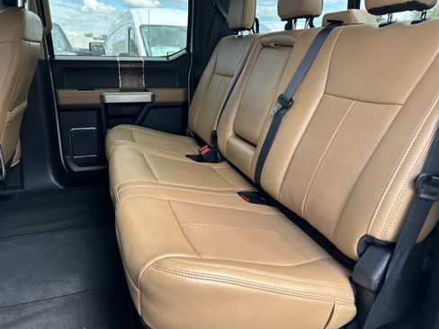 Certified 2022 Ford F350 Lariat w/ Lariat Value Package AWD/4WD image 11