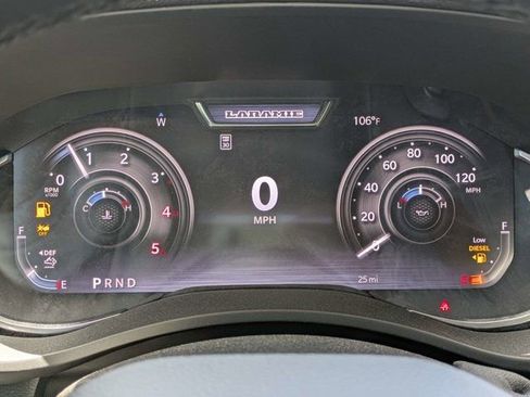 New 2026 RAM 2500 Laramie AWD/4WD image 27