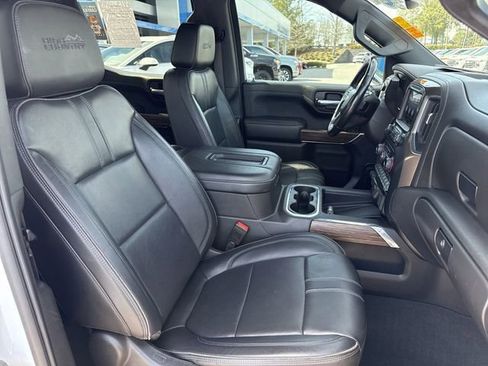 Used 2021 Chevrolet Silverado 1500 High Country AWD/4WD image 26