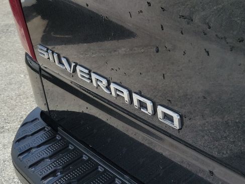 Used 2025 Chevrolet Silverado 1500 Custom RWD image 10