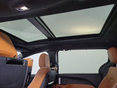 New 2026 Chrysler Pacifica Pinnacle image 23