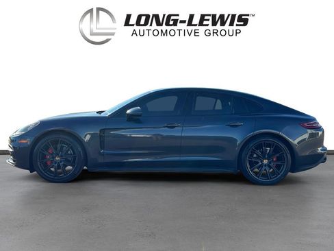 Used 2018 Porsche Panamera image 2