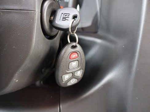 New 2025 Chevrolet Express 3500 Work Van w/ Chrome Appearance Package image 27