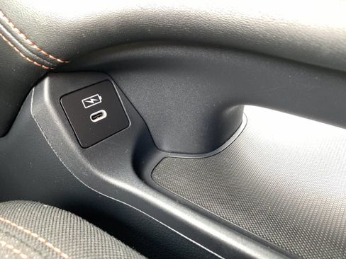 Certified 2024 Honda HR-V Sport image 30