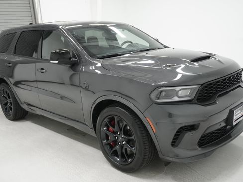 Used 2024 Dodge Durango SRT Hellcat image 3