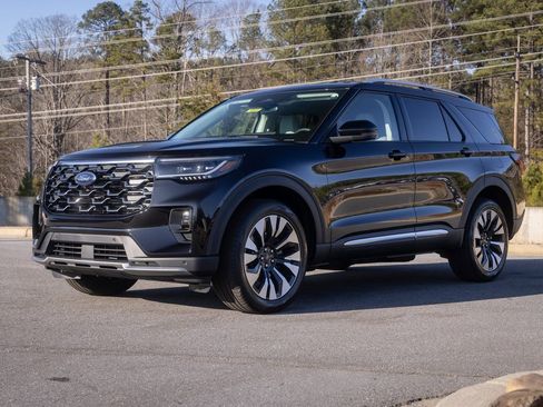 New 2026 Ford Explorer Platinum w/ LUX Leather Package AWD/4WD image 8