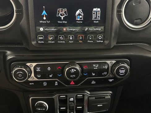 Used 2023 Jeep Wrangler Sahara w/ LED Lighting Group image 24