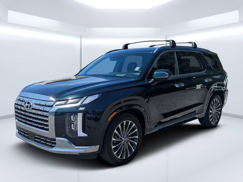 Used 2023 Hyundai Palisade Calligraphy FWD image 7
