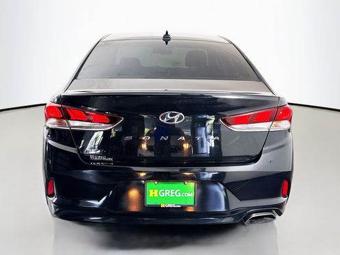 Used 2018 Hyundai Sonata SE w/ Cargo Package FWD image 8