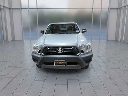 Used 2015 Toyota Tacoma 4x4 Access Cab V6 w/ Convenience Package image 3